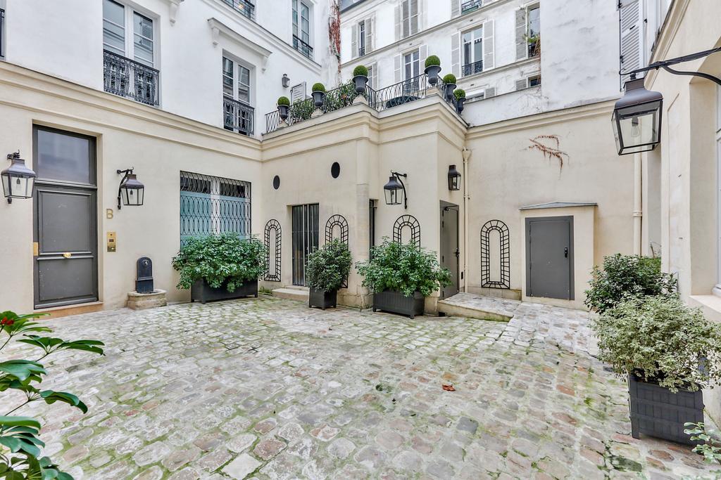 Love Nest In Saint Germain Paris Luaran gambar